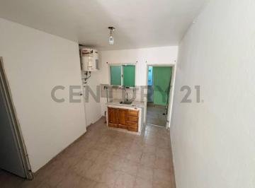 Departamento · 135m² · 2 Ambientes · Alquiler de Departamento 2 Ambientes, Sin Expensas - Avellaneda, Gerli