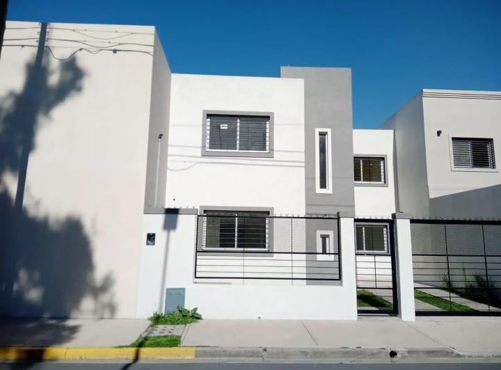 Casa · 96m² · 3 Ambientes