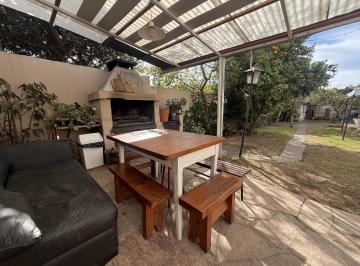 Casa · 156m² · 6 Ambientes · 1 Cochera · Apto Credito Iaf, Nacion, Frances, Todos!