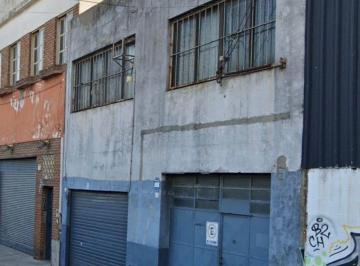 Depósito , Barracas · Galpon 350 m en Dos Plantas