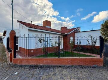 Casa · 100m² · 1 Ambiente · Venta de Casa en Salta, Barrio San Carlos