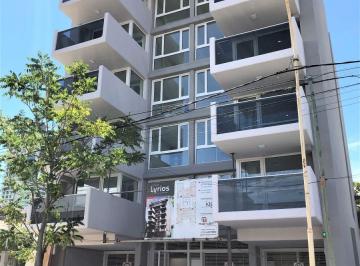 Departamento de 2 ambientes, Neuquén · En Alquiler Oct 26 Depto 1 Dormitorio C Cochera Calle Pinar 132 Neuquen