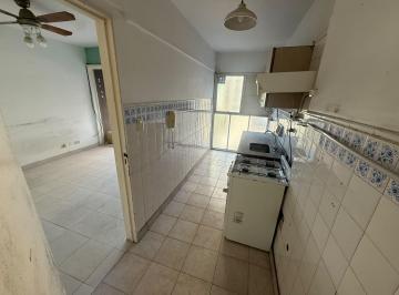 Departamento · 40m² · 2 Ambientes · 40 Cocheras · Venta de Departamento de 2 Ambientes en Parque Patricios