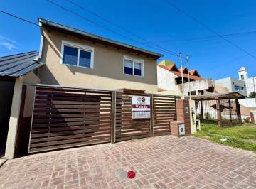 PH · 75m² · 5 Ambientes · 2 Cocheras · Dúplex