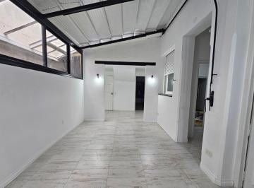 Local comercial · 87m² · 3 Ambientes · PH de 3 Amb Mas Local Comercial Propio Al Frente| Ideal Profesional