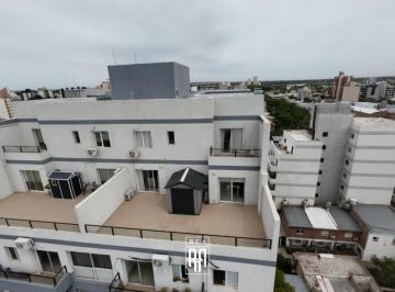 Departamento · 92m² · 4 Ambientes · 1 Cochera · Penthause en Venta - Ciudad de Cipolletti - en Tipología Duplex