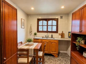 Casa · 175m² · 3 Ambientes · 1 Cochera · Casa 4 Ambientes en Alquiler con Local en Quilmes Oeste