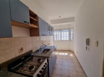 Departamento · 88m² · 3 Ambientes · 1 Cochera · Departamento 3 Ambientes con Balcón y Cochera Venta