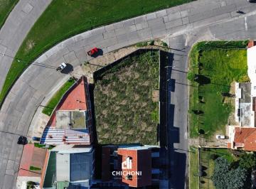 Terreno · 1125m² · Venta - Lote R3 - Apto Desarrollo - Primera Linea Al Mar - Punta Mogotes