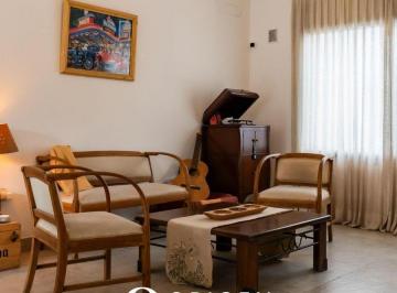 Casa · 110m² · 4 Ambientes · Venta de Duplex en Salta, La Almudena