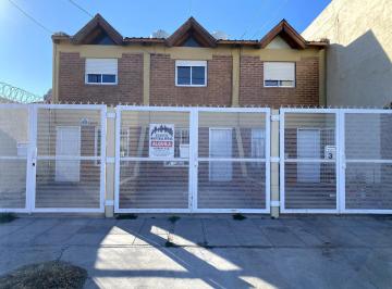 Casa · 60m² · 3 Ambientes · 1 Cochera · Casa - Neuquen