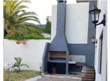 Casa · 270m² · 5 Ambientes · 2 Cocheras · Chalet Mas Depto