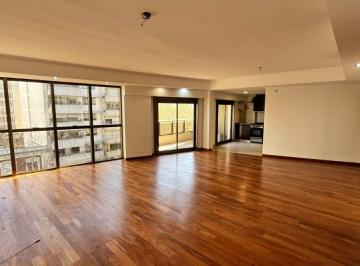 Departamento de 5 ambientes, La Plata · Departamento en Alquiler, 3 Dorm., Cochera y Amenities! en La Plata