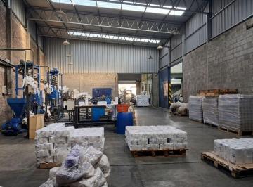 Bodega-Galpón · 750m² · Venta, Galpon Mas de 1000 m. Cubiertos - B. Estado