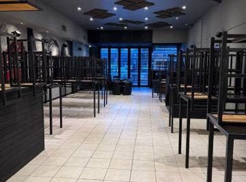 Local comercial , Rosario · Av Pellegrini Al 1000. Oportunidad Alquiler. 400 m²