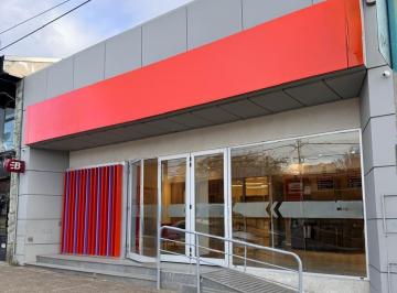 Local comercial · 200m² · Alquiler Local Calle Elflein y Elordi - Bariloche