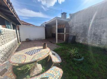 Casa · 102m² · 3 Ambientes · 1 Cochera · Venta Casa 3 Ambientes en Muñiz