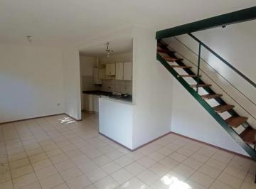 PH · 68m² · 3 Ambientes · Venta - 9 de Julio 4380 - Duplex de 2 Dorm. - Azcuenaga - Rosario