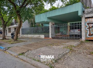 Casa · 280m² · 12 Ambientes · 2 Cocheras · Casa de 12 Ambientes en Venta Pleno Centro de Rcia
