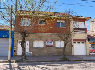 Departamento · 221m² · 7 Dormitorios · Inmueble en Block - 5 Departamentos - Puerto - Villa Lourdes