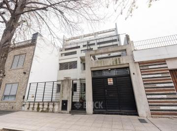 Casa · 222m² · 4 Ambientes · 1 Cochera · Casa C/dep y Escrit en Tinogasta Al 4500 - Garage 3 Terrazas Ptio Jardin Balcon Espect Living
