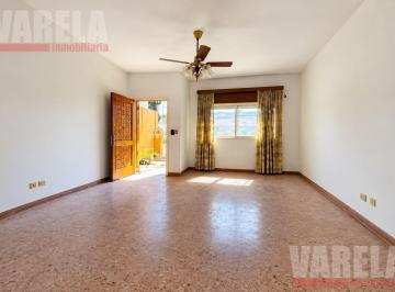 PH · 86m² · 3 Ambientes · PH 3 Amb. Planta Baja C/jardín Parrilla y Garage en Gregorio Laferrere 7400 U$s 137.000