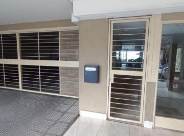 Garage , Monte Castro · Oportunidad! Excelente Cochera Cubierta. a m de Centro Comercial.
