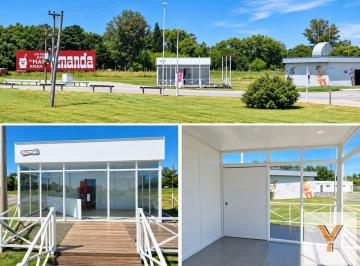 Local comercial · 54m² · 2 Ambientes · Local en Alquiler - - 100 m - Dolores