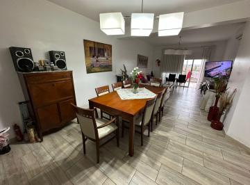 Departamento · 91m² · 4 Ambientes · 1 Cochera · Departamento en Venta, Monte Grande