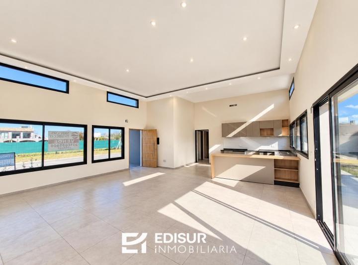 Casa · 252m² · 5 Ambientes