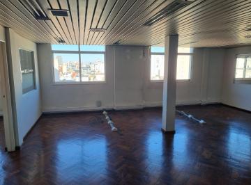 Oficina comercial · 132m² · Oficina Av Belgrano Al 800