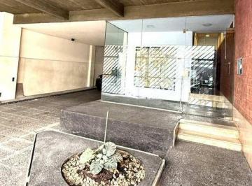 Departamento · 44m² · 2 Ambientes · 1 Cochera · Departamento de Dos Ambientes Amplio con Cochera Cubierta