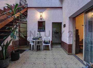 Casa · 165m² · 7 Ambientes · Venta Casa Multifamiliar o Familia Numerosa, Mucha Luz, Barrio Boedo