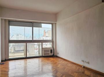 Departamento · 65m² · 4 Ambientes · Recoleta - Alquiler Tres Dorm.