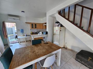 Casa · 55m² · 3 Ambientes · 1 Cochera · Venta Casa 3 Ambientes Tipo Duplex con Cochera