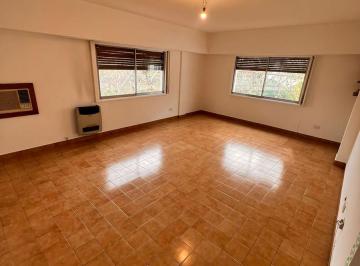 Departamento · 45m² · 2 Ambientes · 1 Cochera · Departamento en Alquiler en Adrogué