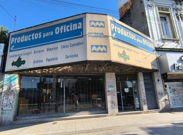 Local comercial · 350m² · 5 Ambientes · 30 Cocheras · Dos Lotes con Local Comercial y Estac Sobre Av Rivadavia
