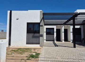 Casa · 100m² · 3 Ambientes · 1 Cochera - CH.PROP · Dúplex en Alquiler 2 Dorm. a Estrenar - 100 m² - Villa Allende
