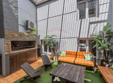Casa · 205m² · 8 Ambientes · 1 Cochera · Venta Casa Pocitos Ideal Empresa 6 Habitaciones
