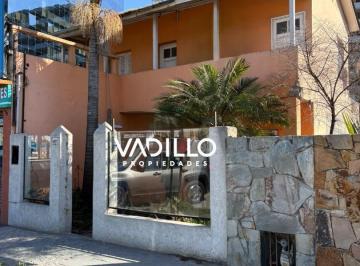 Casa · 400m² · 4 Ambientes · Alquiler Comercial Sobre Av Mariano Castex. Canning