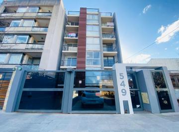 Departamento · 40m² · 2 Ambientes · Alquiler Dpto 2 Ambs Castelar Frente Balcon