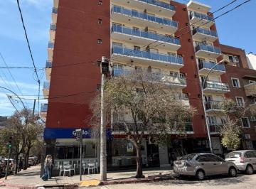 Departamento de 2 ambientes, Córdoba · Alquiler Dpto de un Dormitorio con Balcon en General Paz!