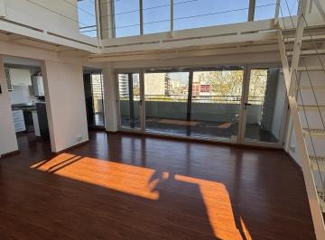 PH · 70m² · 2 Ambientes · PH en Alquiler - 1 Dormitorio 1 Baño - 75 m - Colegiales