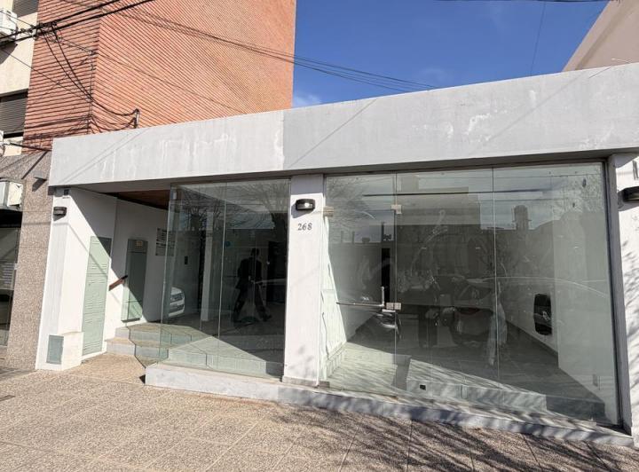 Local comercial · 40m² · 3 Ambientes