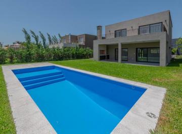 Casa de 6 ambientes, Escobar · Casa en Venta con Pileta en Araucarias, Puertos, Escobar