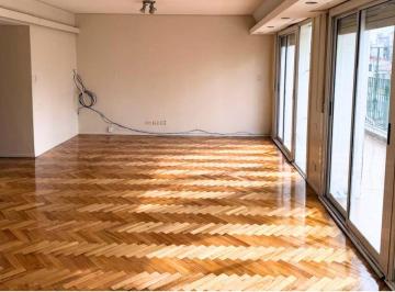 Departamento de 5 ambientes, Caballito · Depto 5 Amb + Dependencia, Muy Luminoso, 2 Cocheras, Av Rivadavia