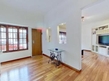 PH · 120m² · 5 Ambientes · Venta PH Al Frente Belgrano Chico 5 Ambientes Patio y Terraza Sin Expensas