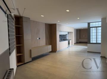 Casa · 140m² · 4 Ambientes · Casa Remodelada a Estrenar 3 Habitaciones Cochera