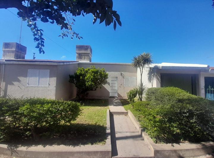 Casa · 117m² · 3 Ambientes · 1 Cochera