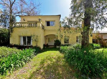 Casa · 285m² · 7 Ambientes · 2 Cocheras · Venta Casa La Campiña Pilar